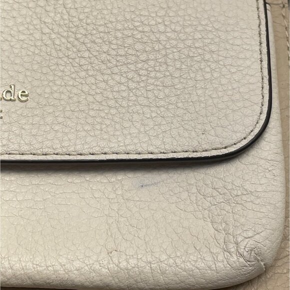 Kate Spade Beige & White Pebbled Leather Front Pocket Leila Crossbody Bag Sz S - Picture 13 of 14